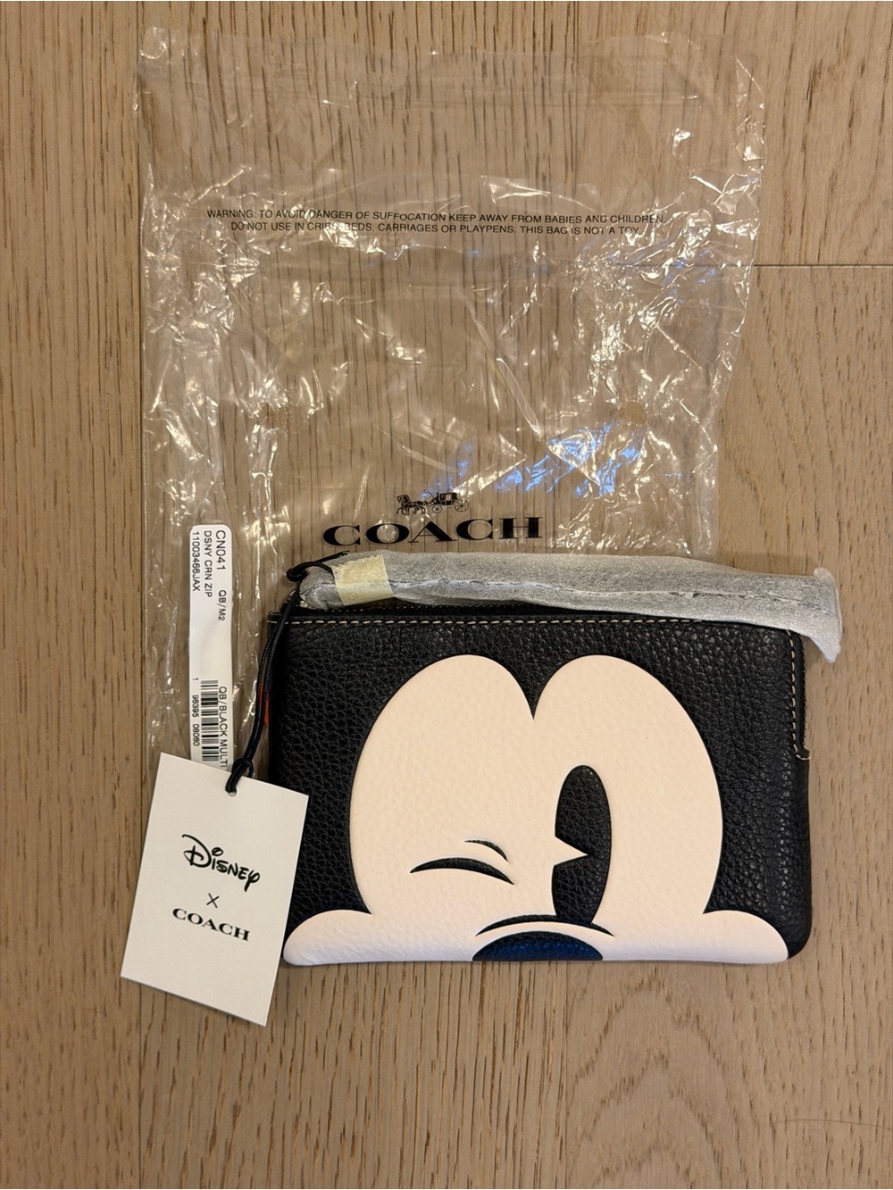 Disney X Coach Corner Zip Wristlet - Picture 3 of 6